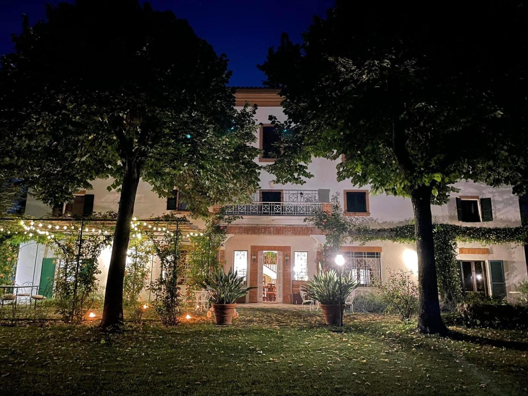 Dimora Rosa Bianca Hotel Macerata Ngoại thất bức ảnh